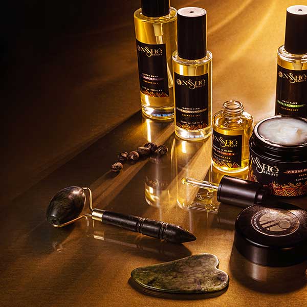 Get a healthy, youthful glow with our nourishing oils that deeply penetrate the skin without the greasy feel. They’re perfect for use on the face, hair and body.